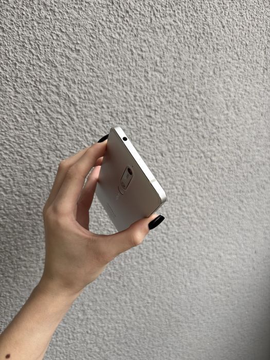 Nokia 6.1 (2018) TA-1043 на запчастини - не вмикається