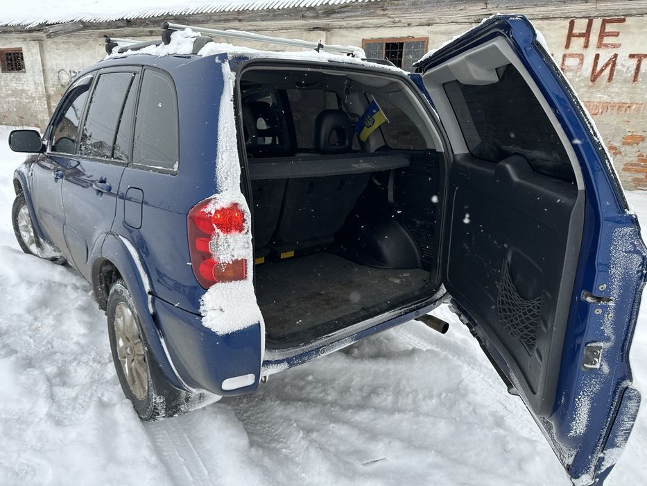 Toyota RAV4 2.0 дизель 4Х4 повний привід