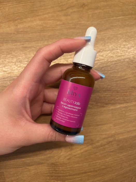 Serum z egzosomami Miya