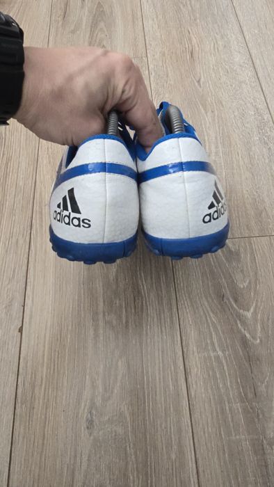 Продам сороконіжки Adidas