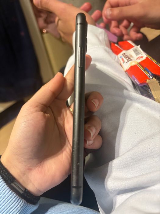 IPhone 11 desbloqueado 64g