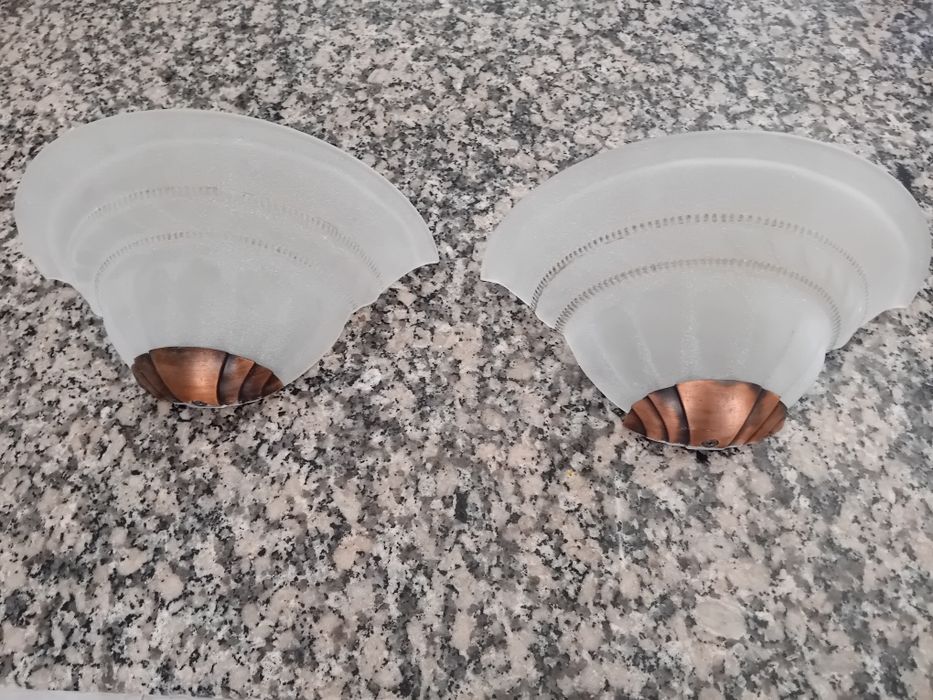 2 Candeeiros  de corredor