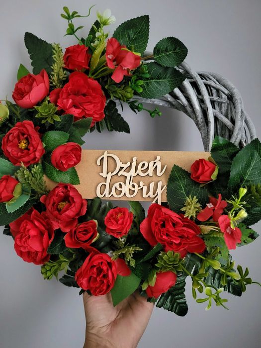 Wianek dekoracyjny na drzwi