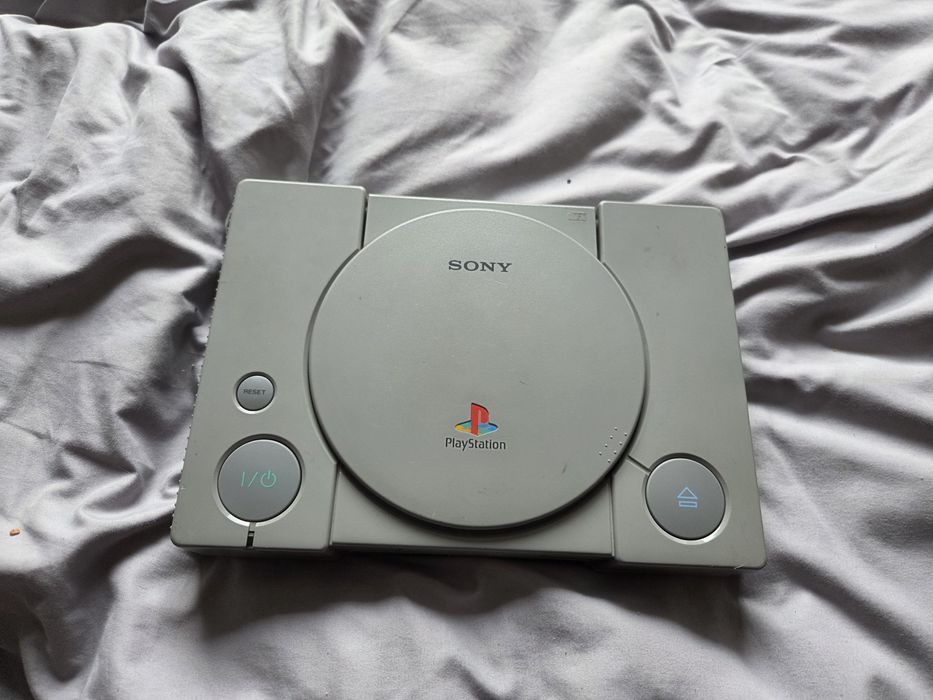 PS1 scph-9002 używany