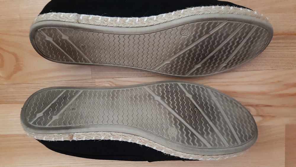 Buty damskie typu espadryle