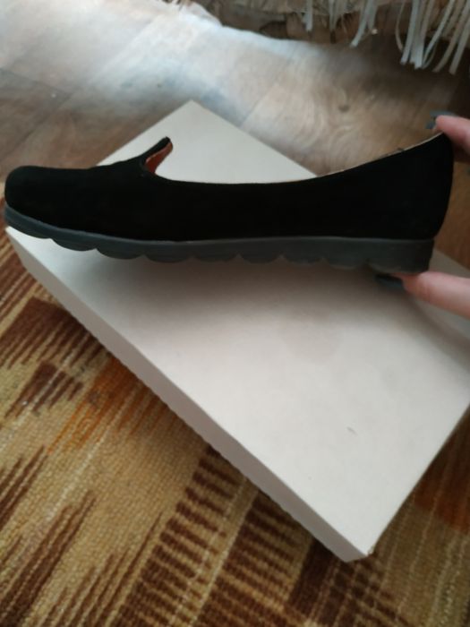 Продам замшевые балетки