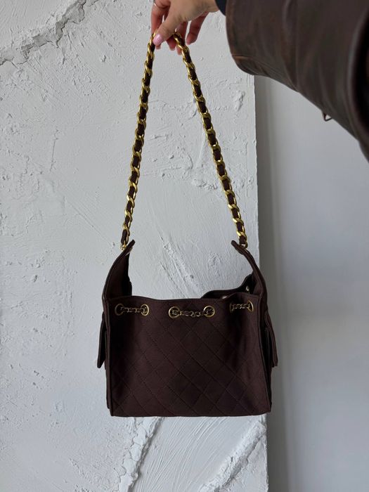 Сумка Chanel Hobo Chocolate / Gold Suede