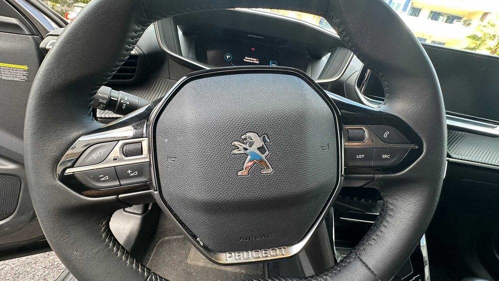 Peugeot 2008 BlueHdi Allure