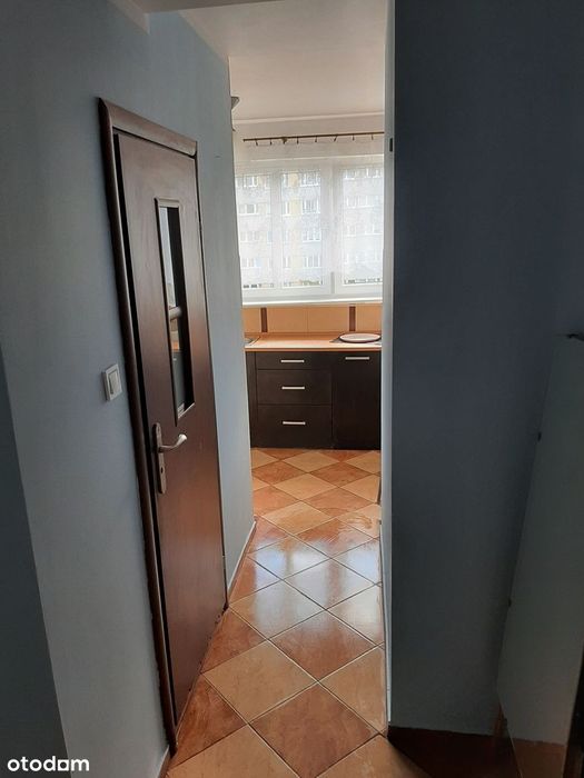 Wynajmę słoneczną kawalerkę na Os. Kaliny 39 niski czynsz 360zł