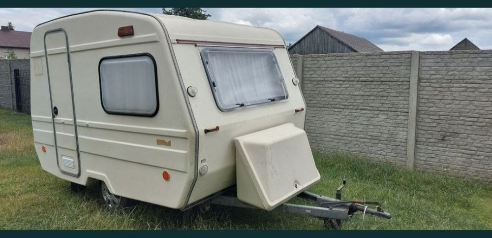 Przyczepa kempingowa NIEWIADÓW N126N.