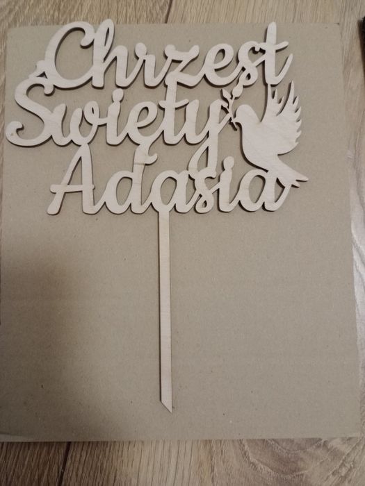 Drewniany topper chrzest Święty Adasia
