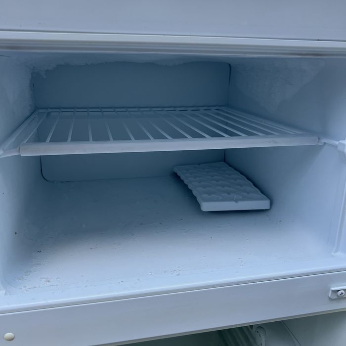 Lodówka Whirpool 150cm