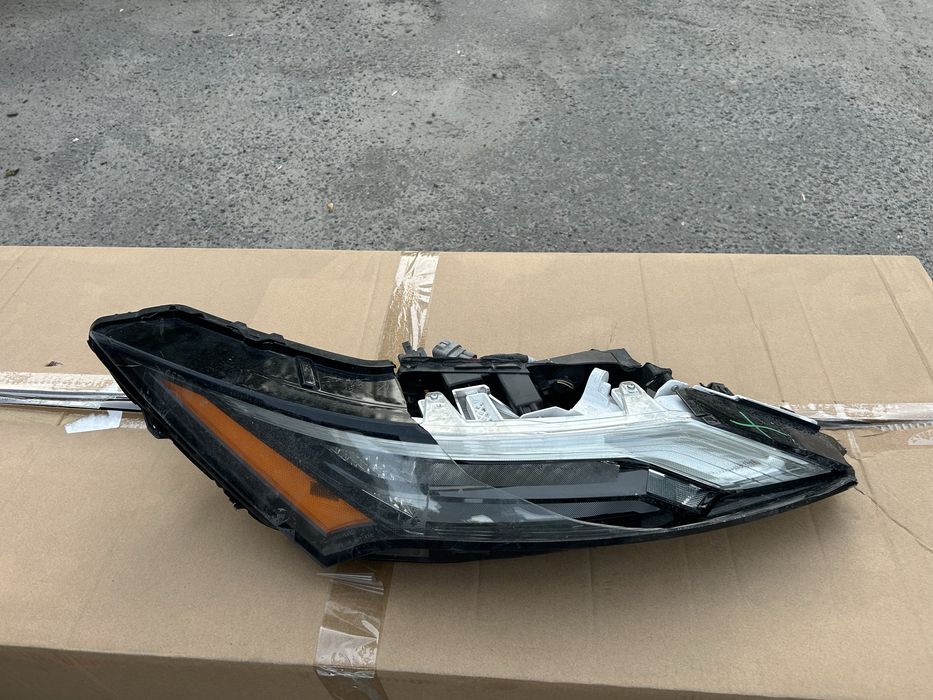 Автозапчастини Нісан рог т33 2.5 двигун