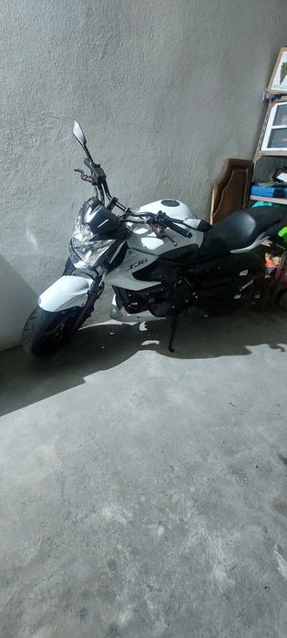 Yhamara xj6 impecável com extras