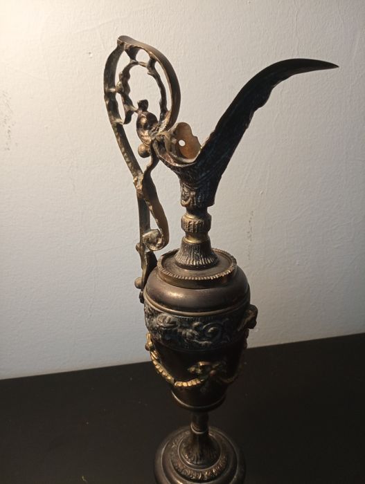 Linda Anfora antiga Grega em Bronze Vintage 38,5 de altura