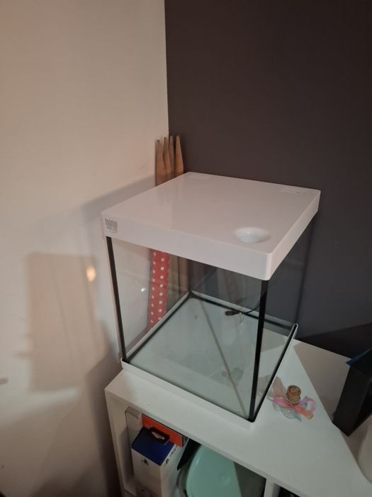 Vendo  Aquário Nano