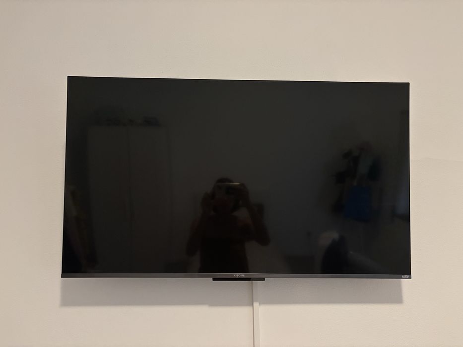 Xiaomi TV A Pro 43” 4K Smart Google TV + Suporte de Parede
