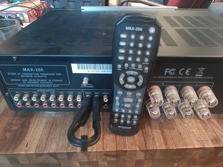 Wzmaczniacz Adwenture Acoustic 250 MAX