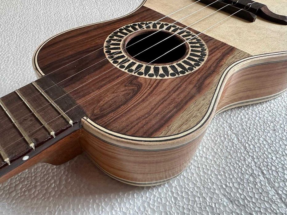 Cavaquinho Terra Madre luthier assinado – Edição especial