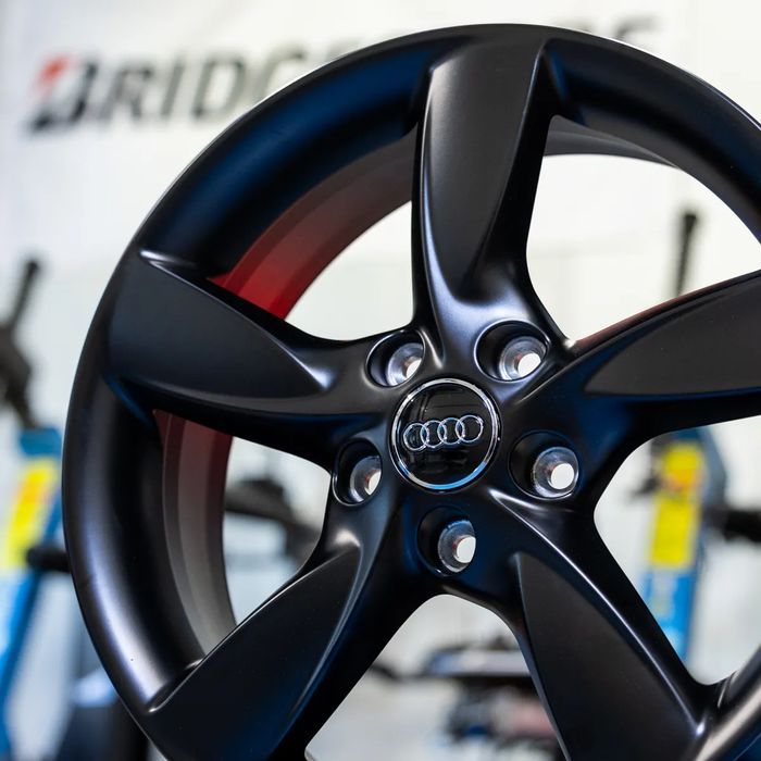NOWE ORYGINALNE Felgi Audi 17" A3 A4 A6 A8 Q2 Q3