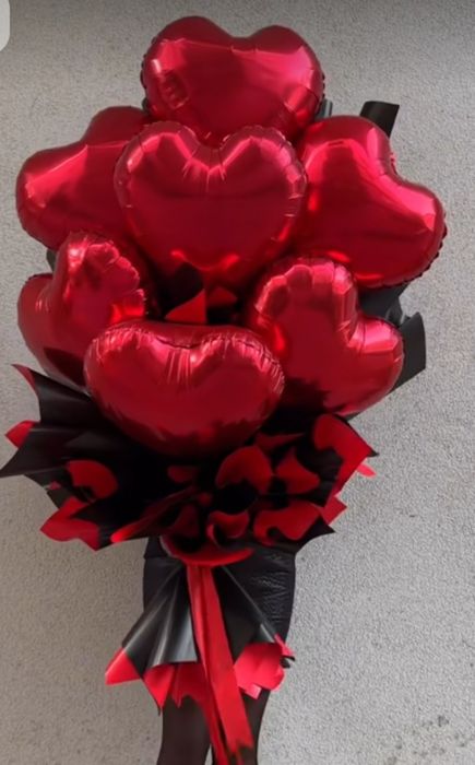 Bukiety z balonow, balony w boxie , box-niespodzianka