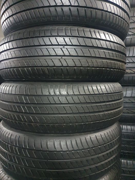 Pneus  205/55/19