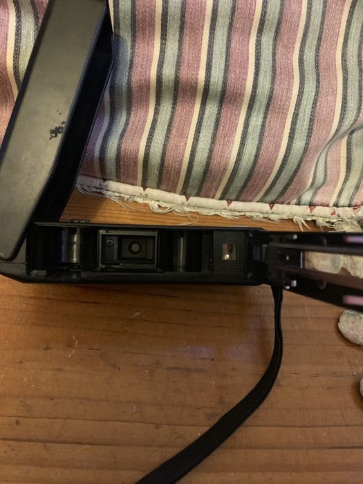 Halina maquina sub miniatura filme 110 vintage sem flash