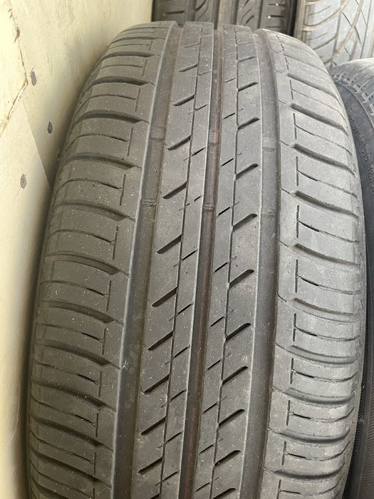 Bridgestone 205/60 R16 • Стан НОВИХ •  по Україні. 7 мм