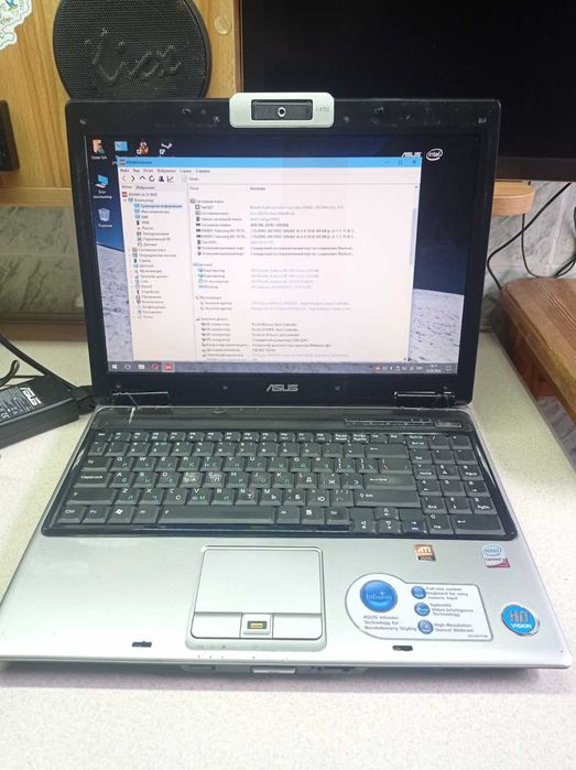 Працюючий ноутбук ASUS M51Vr /15.4"/P8400/4GB/SSD / на запчастини або відновлення