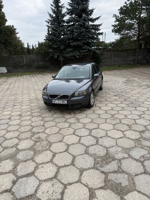 Volvo S40