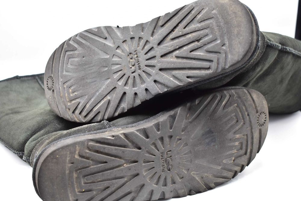 Śniegowce Ugg Classic Tall Black 5815 ( 39 ) wełna / skóra naturalna