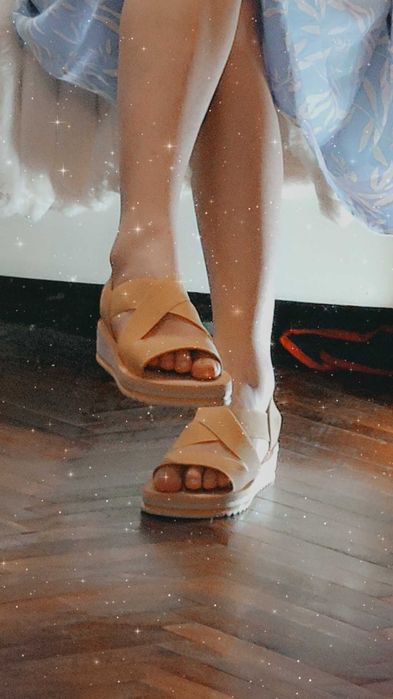 Босоніжки жіночі 38 розмір