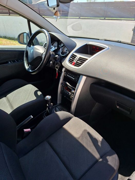 Peugeot 207 1.6 HDI 90cv