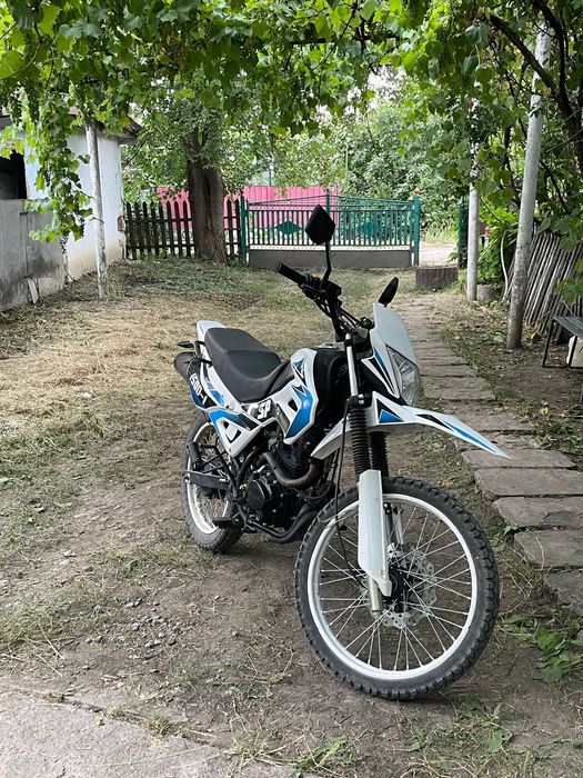 Мотоцикл на продаж або обмін