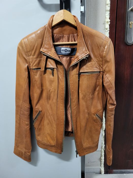 Kurtka skórzana w kolorze rudym