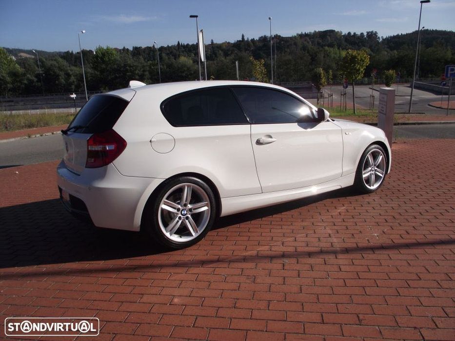 BMW Série 1 118D