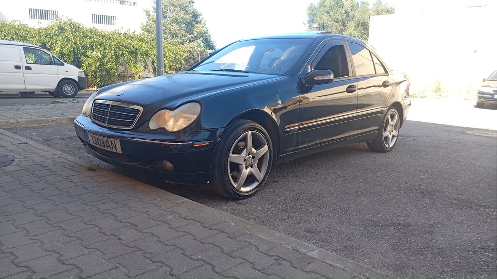 Mercedes c240i 2001