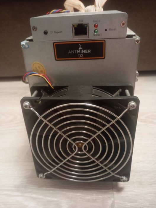 Antminer D3 та блок живлення HP