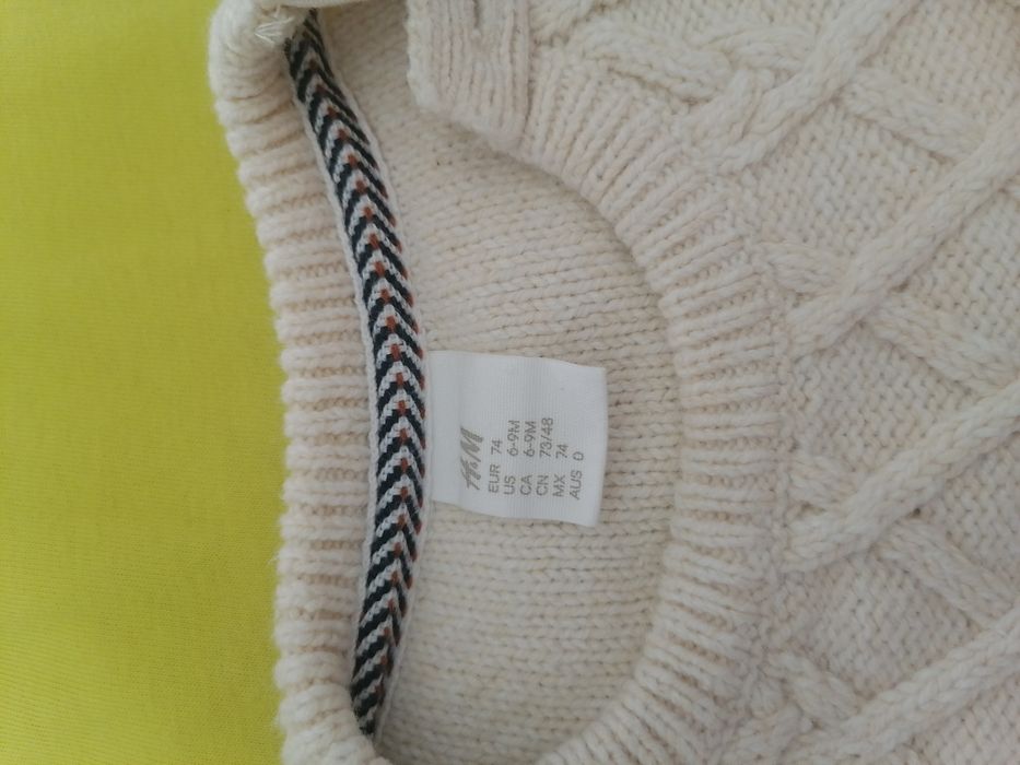 Sweter dziecięcy 74