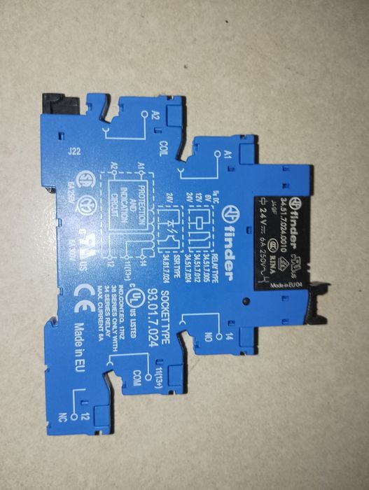 Reles  230v 24 v novos troco