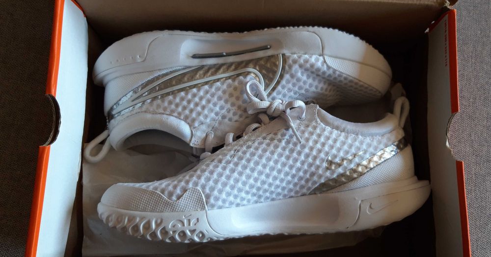 Sapatilhas de ténis ou padel NIKE Court Pro - Artigo NOVO.