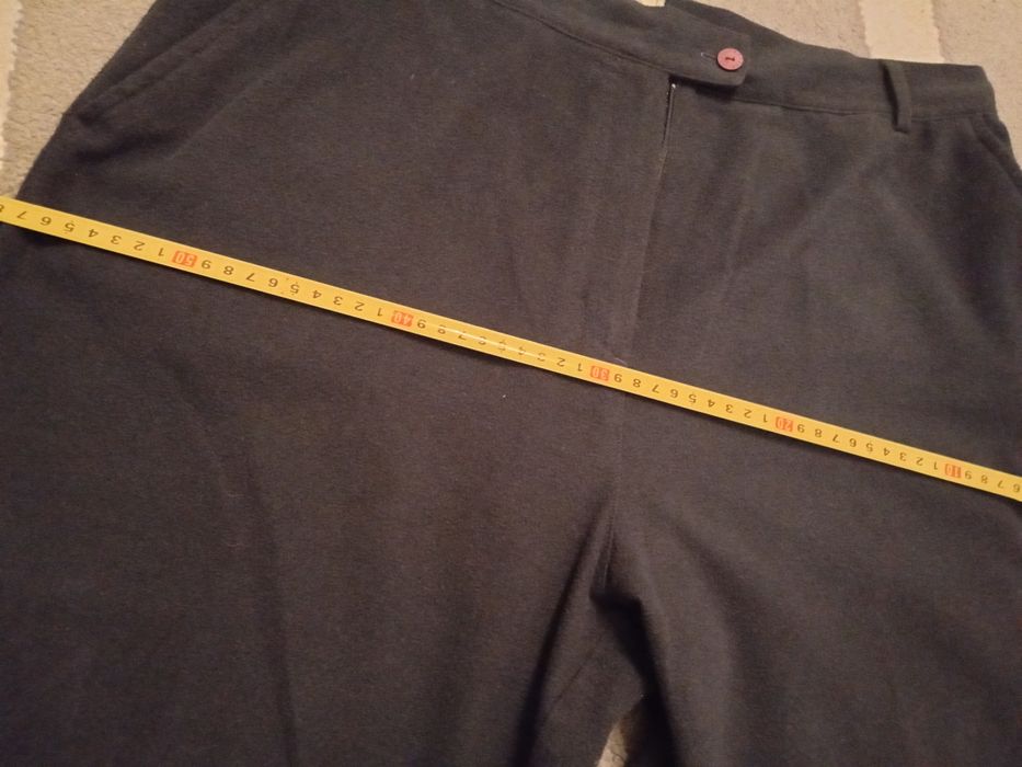 Modne szerokie spodnie damskie 46