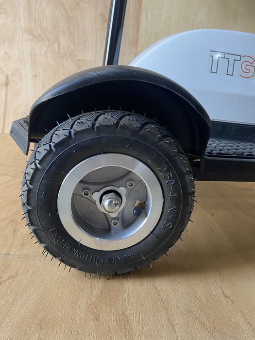 Электросамокат  с сидением (сиденье -спинка) TTG SM T06