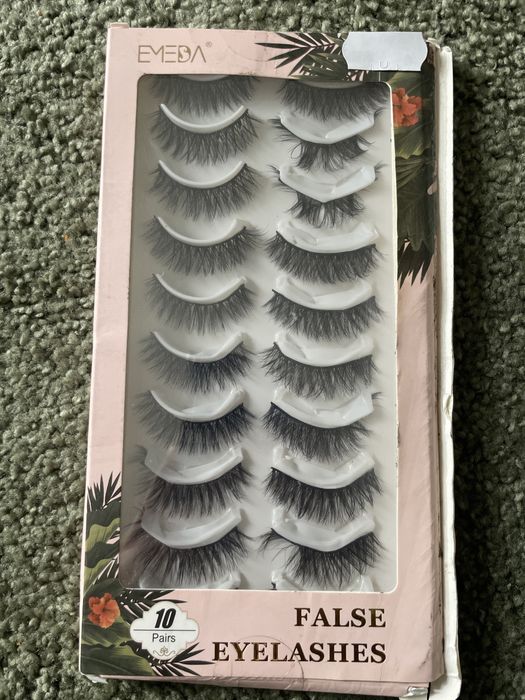 Emeda False Eyelashes zestaw rzęs na pasku 0204
