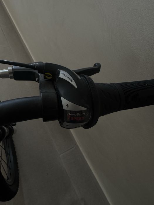 Продам дитясий велосипед для 5-7річного віку