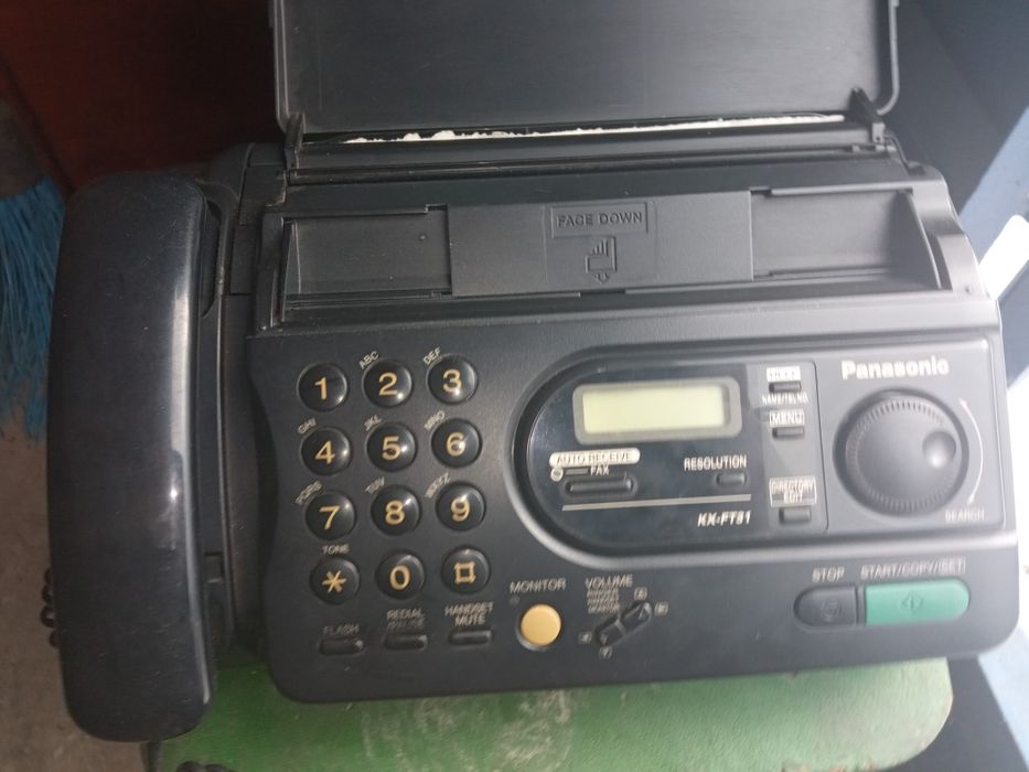 Продам факс Panasonic