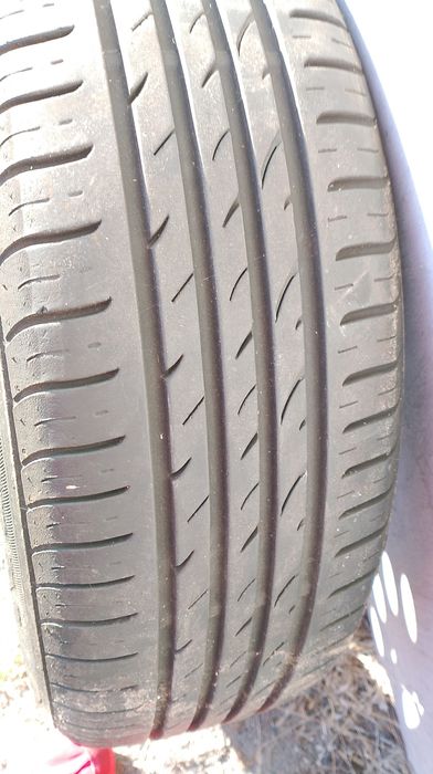 Продам идеальную пару колёс 195/60R15, на дисках Форд, лето