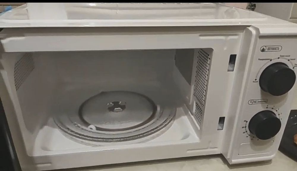 Новая микроволновая печь