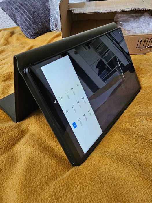 Tablet Lenovo Tab M10 FHD Plus 10,3 4/64GB X606F Etui + klawiatura