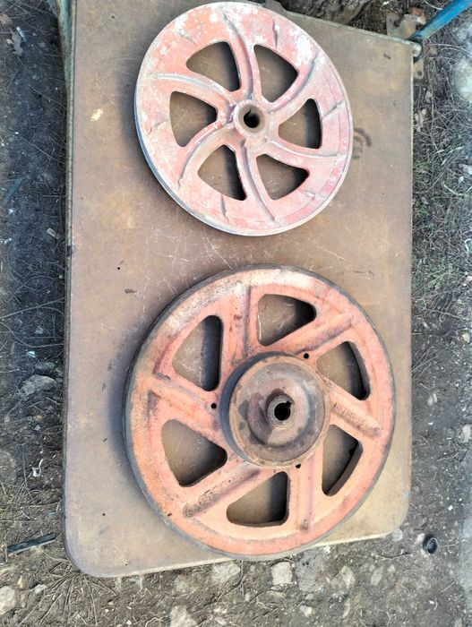 Шкив чугунный профиль Д (D) 52 см (+Шк. алюм проф. Б В 41 см 650 гр )